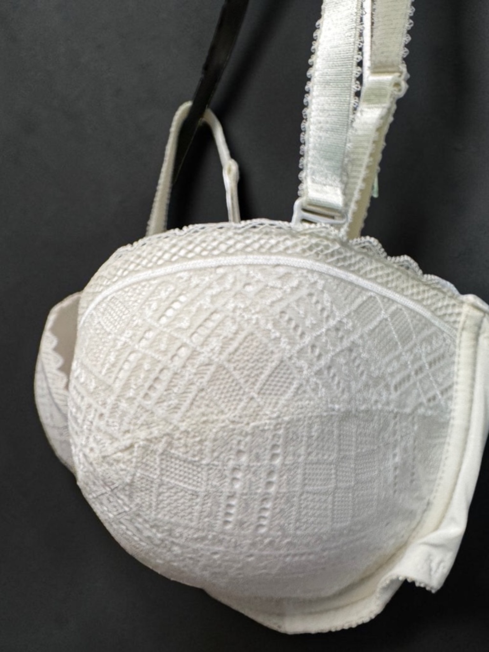 Ivory Lace Underwire Bra 34F Feminine Textured Bra - Picture 13 of 13